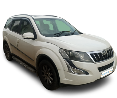 Mahindra XUV500-img